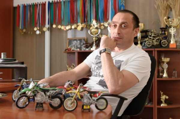 Саркисов Роман Яковлевич